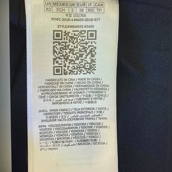 GUESS Women's Black Jacket - Picture 5 of 5